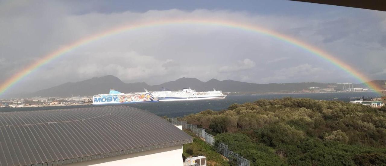 Marina Seaview Appartement Olbia Buitenkant foto